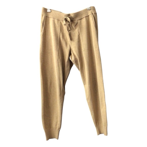 Banana Republic Pants - Banana Republic Womans Joggers in Tan
